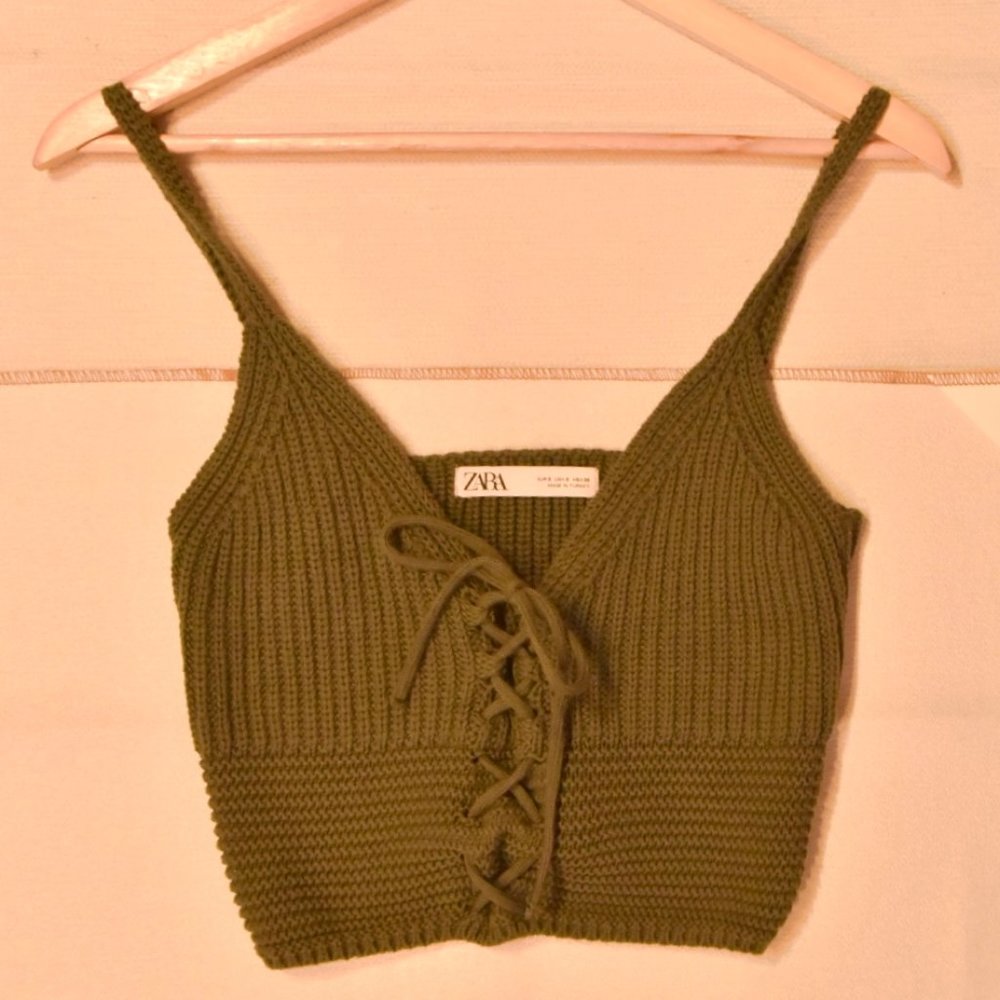 3 DAYS LEFT ! ZARA Small 100% Cotton Knit Lace-up Moss Green Crop Top